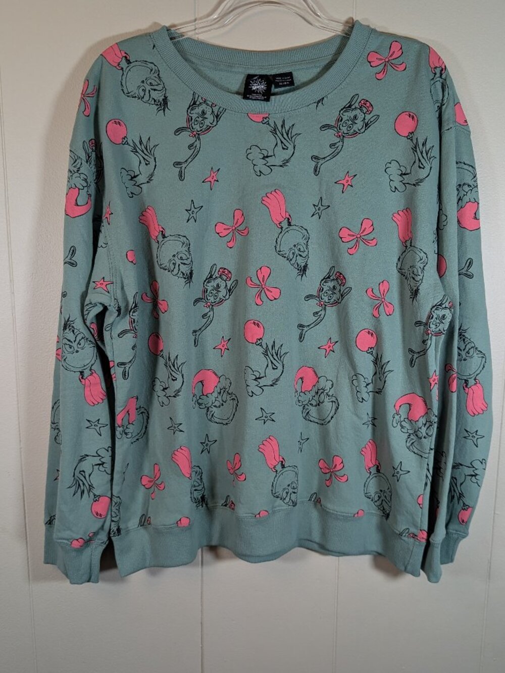 THE GRINCH Holiday Outline Toss Sweatshirt XL Green Pink Christmas Dr Seuss